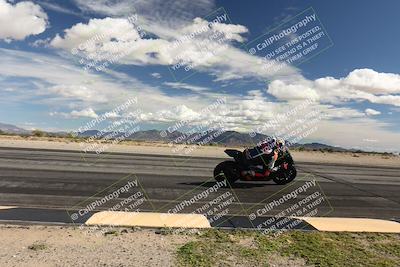 media/Nov-16-2025-Race Pace (Sun) [[8c5fa54630]]/Non Verified Riders (1st 20 Minutes)/3-Turn 3 Inside (11am)/